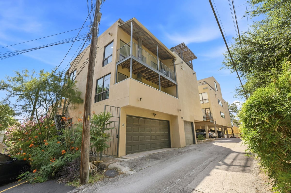 View 1106 W 6th ST Unit #206 in Encinal Condo 1106 W 6th ST Unit #206 - property photo 1 - Luxury home in Encinal Condo, Austin, TX