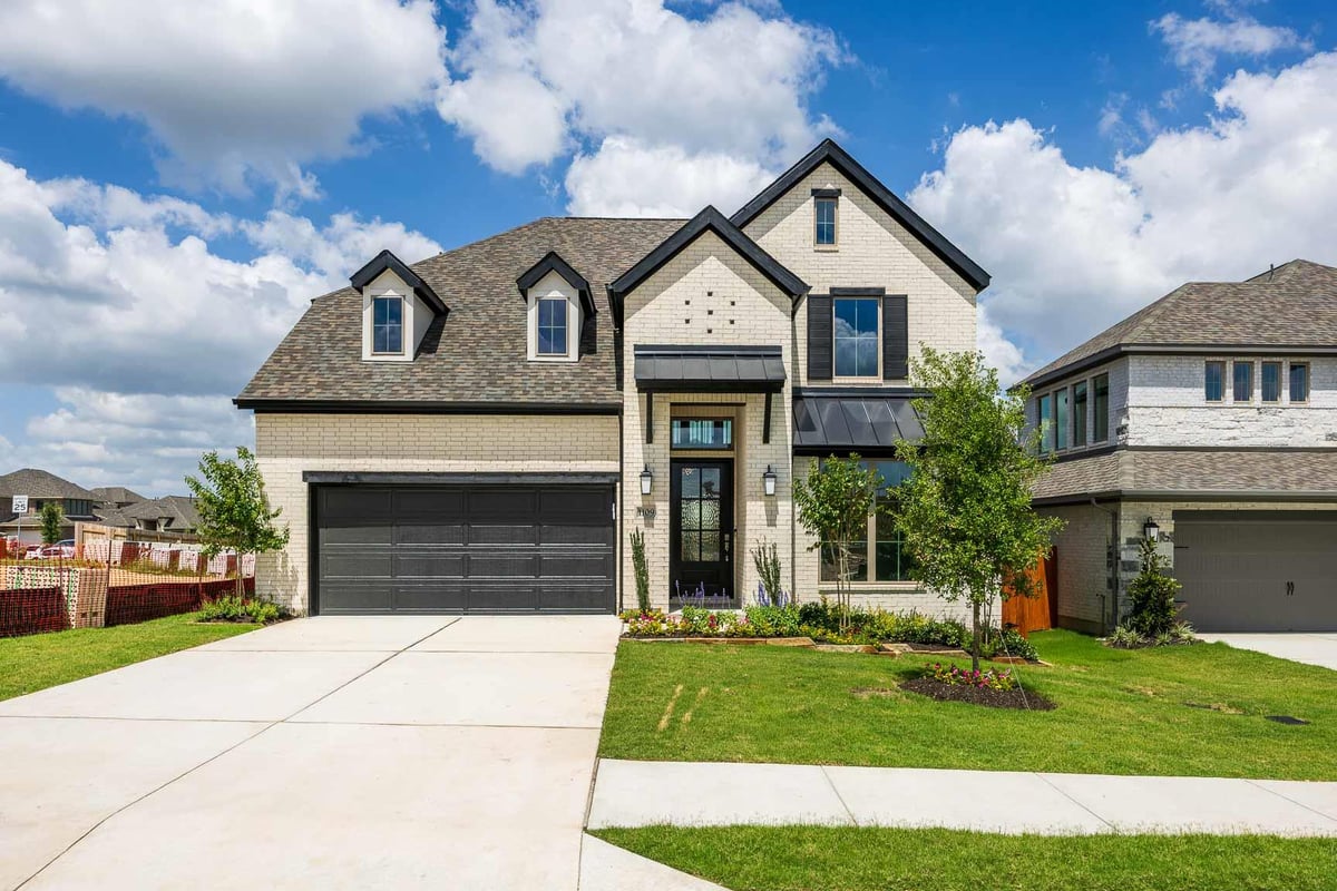 View 1109 Lariat LOOP in Lariat 1109 Lariat LOOP - front exterior - Luxury home in Lariat, Liberty Hill, TX