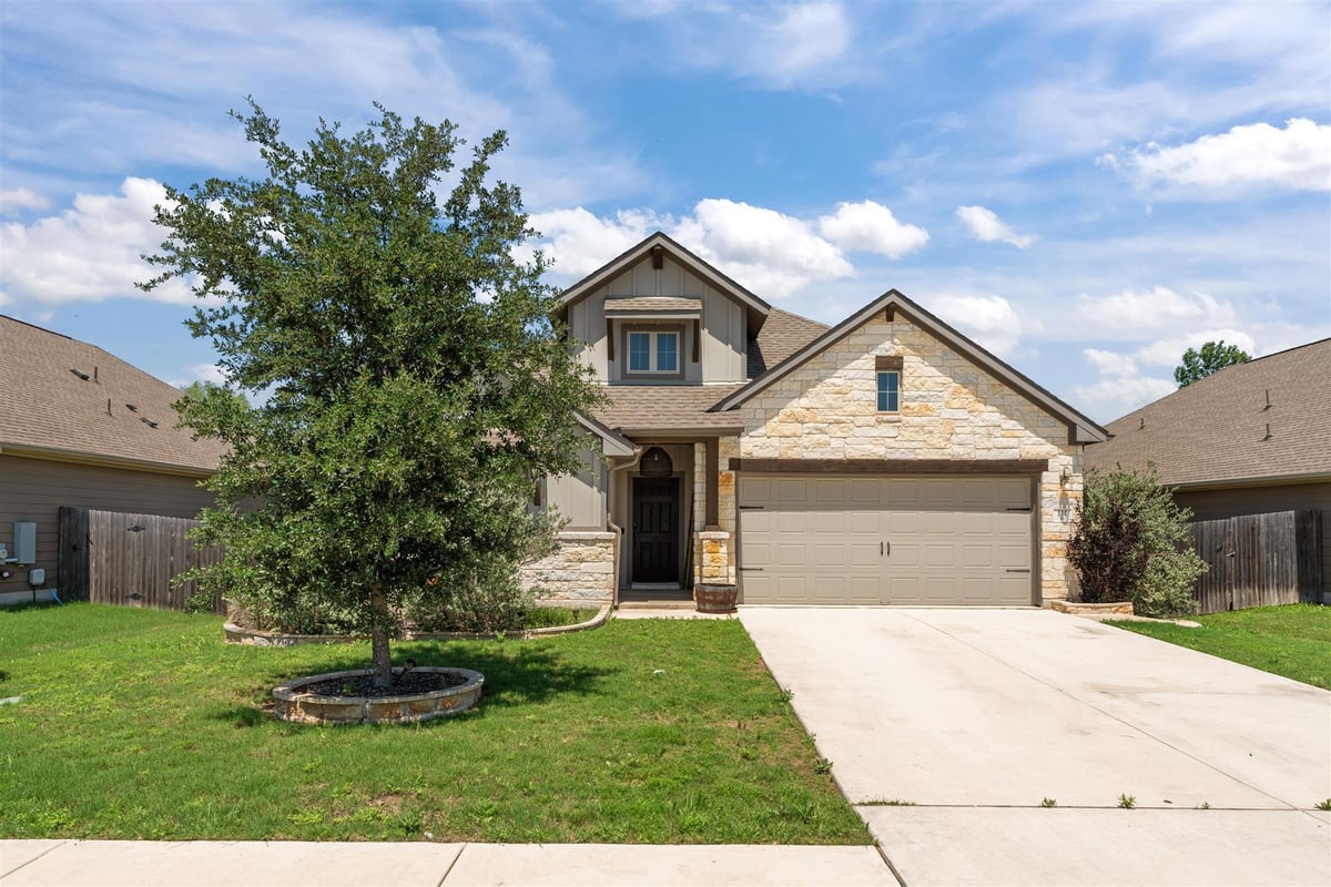 View 111 Brookside St in Hutto Square 111 Brookside St - front exterior - Luxury home in Hutto Square, Hutto, TX