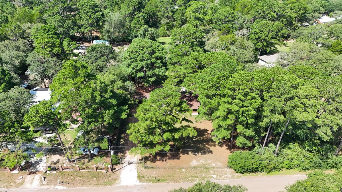 View 111 Old Piney TRL in Pine Ridge Farms 111 Old Piney TRL - property photo 1 - Luxury home in Pine Ridge Farms, Paige, TX