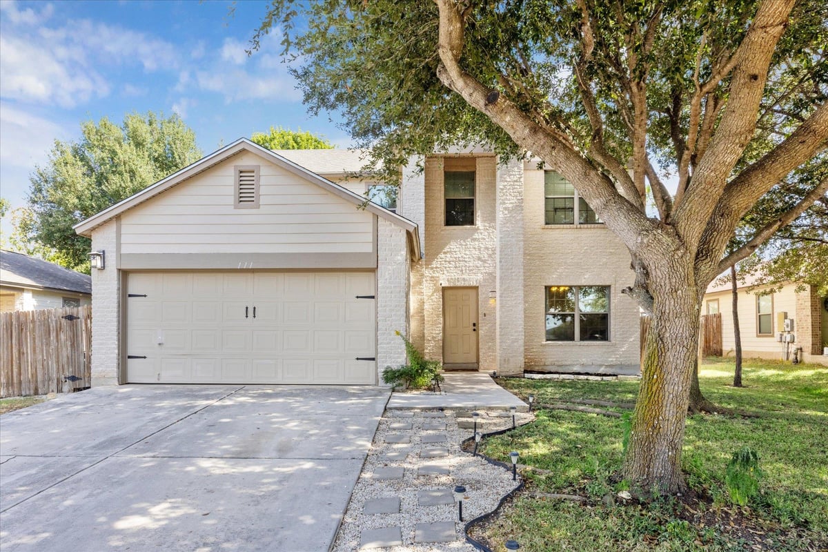View 111 Teron Dr in El Camino Real Ph 2 Sec 1 111 Teron Dr - front exterior - Luxury home in El Camino Real Ph 2 Sec 1, San Marcos, TX