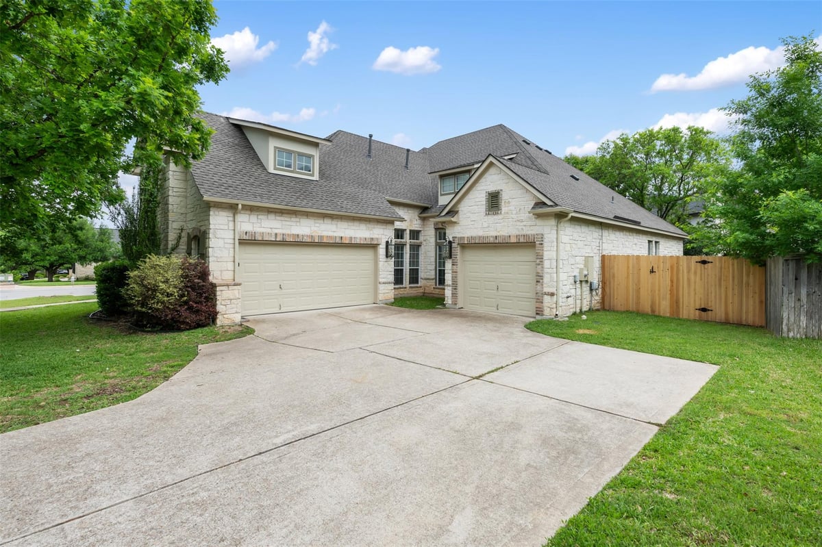 Kitchen at 11101 Pairnoy Ln - 5 bed 3 bath home