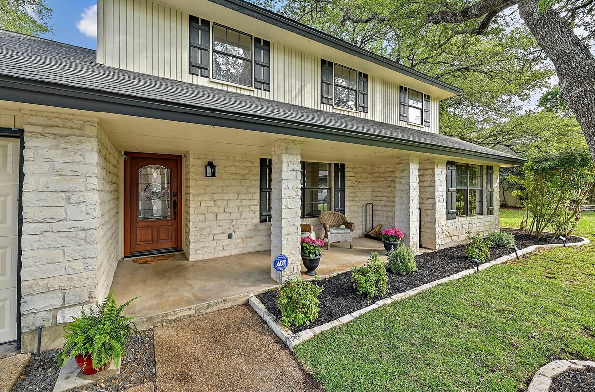 View 11105 Wintergreen Hl in Spicewood Estates Sec 01 11105 Wintergreen Hl - front exterior - Luxury home in Spicewood Estates Sec 01, Austin, TX