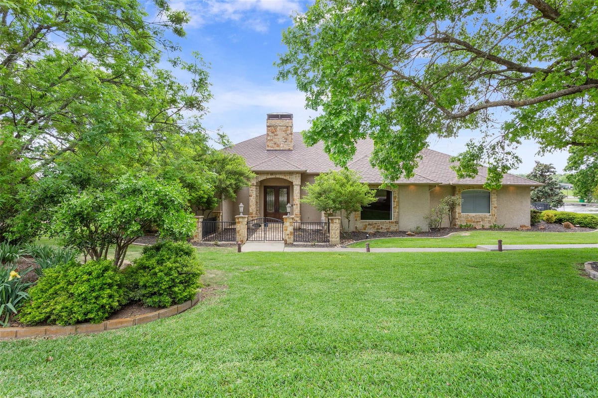 View 1111 Mill Creek Dr in Mill Creek Sec 1 1111 Mill Creek Dr - front exterior - Luxury home in Mill Creek Sec 1, Salado, TX