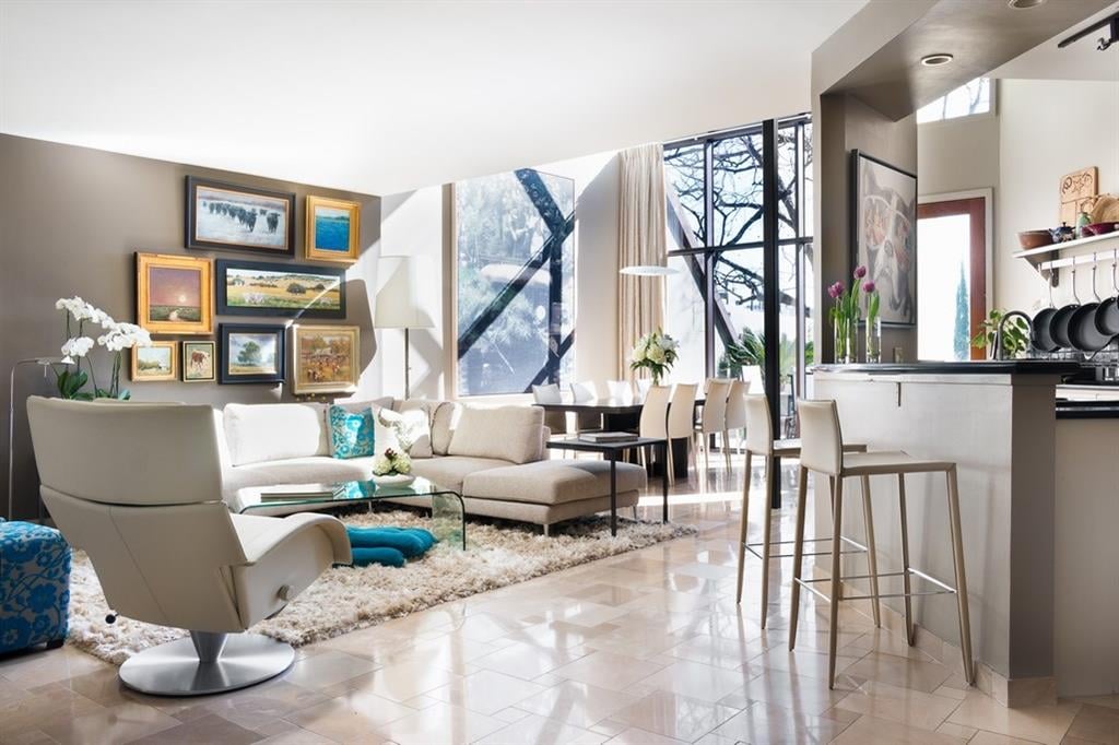 View 1111 W 12th St Unit #115 in MLS Area 1B 1111 W 12th St Unit #115 - property photo 1 - Luxury home in MLS Area 1B, Austin, TX