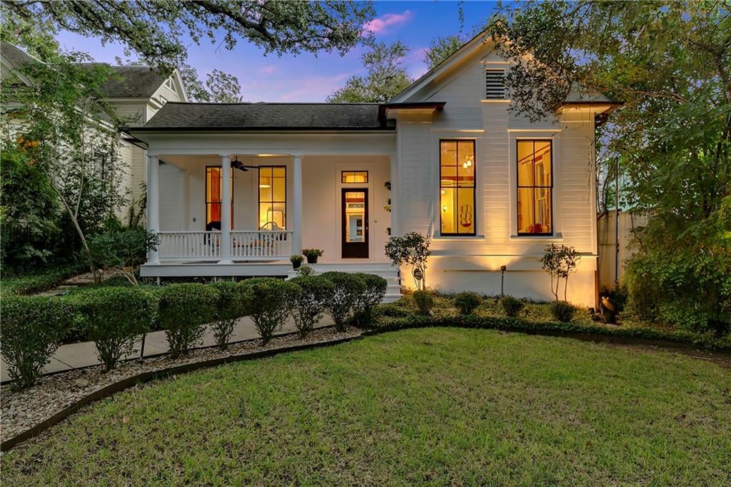 View 1111 W 9th St in MLS Area 1B 1111 W 9th St - front exterior - Luxury home in MLS Area 1B, Austin, TX