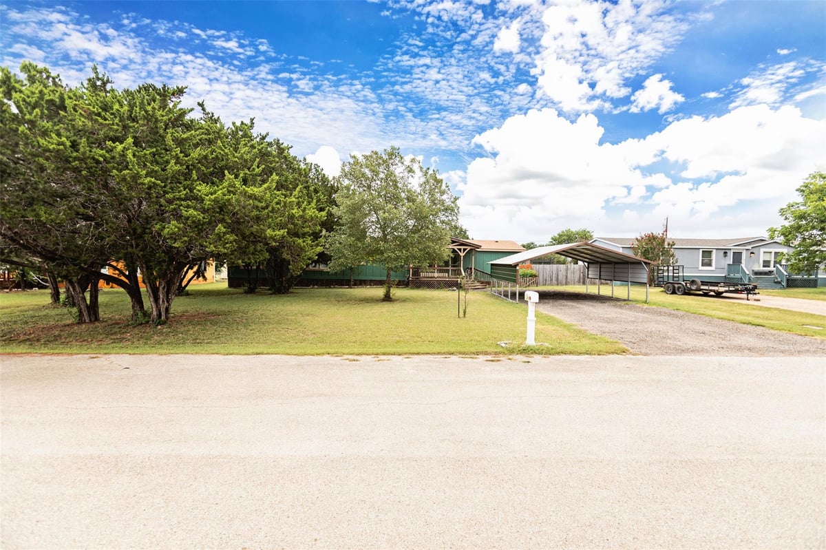 View 11117 Ridgewood DR in Ridgewood Of Salado 11117 Ridgewood DR - property photo 1 - Luxury home in Ridgewood Of Salado, Salado, TX