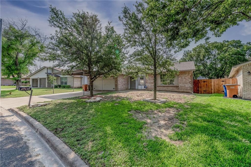 View 11119 Bending Bough Trl in Quail Hollow Sec 02 11119 Bending Bough Trl - front exterior - Luxury home in Quail Hollow Sec 02, Austin, TX