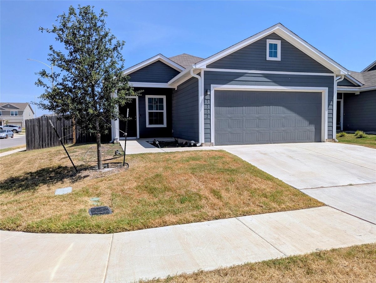 View 1112 Minnow LN in Bastrop Grove Sec 4 Ph 1B 1112 Minnow LN - property photo 1 - Luxury home in Bastrop Grove Sec 4 Ph 1B, Bastrop, TX