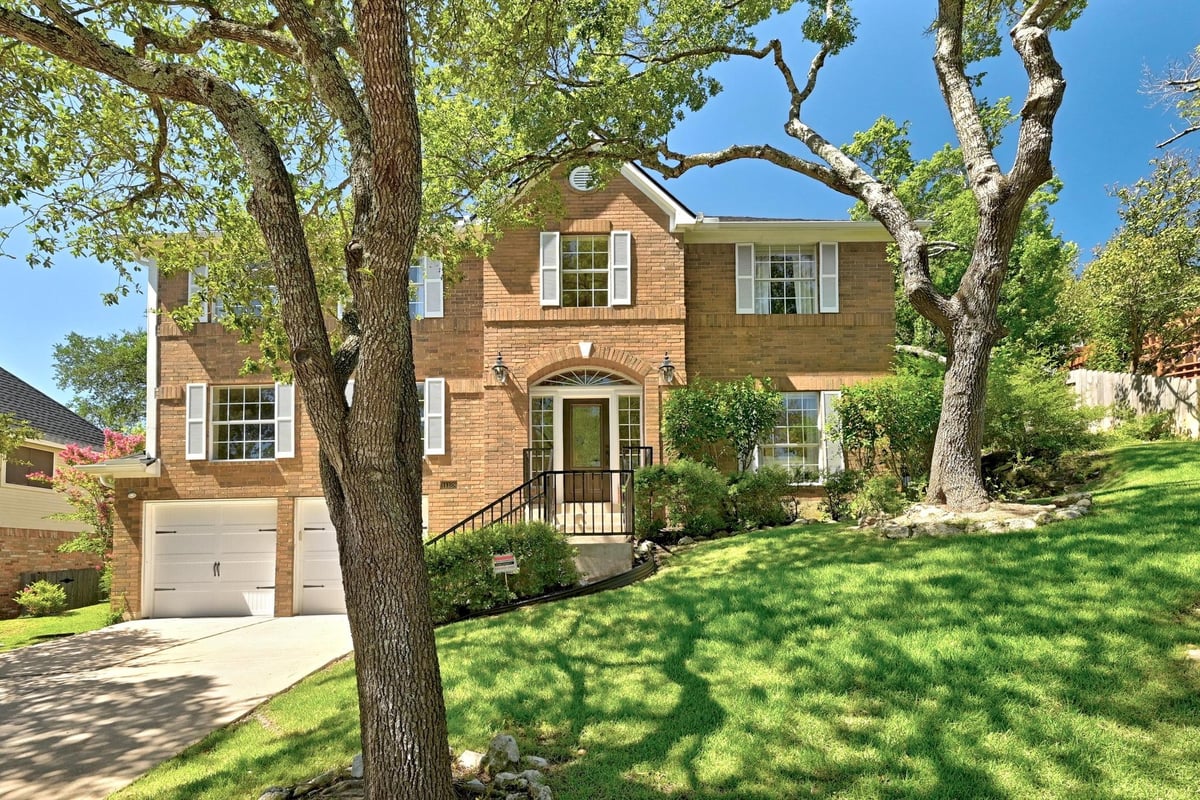 View 11128 Callanish Park Dr in Park At Spicewood Springs 11128 Callanish Park Dr - front exterior - Luxury home in Park At Spicewood Springs, Austin, TX