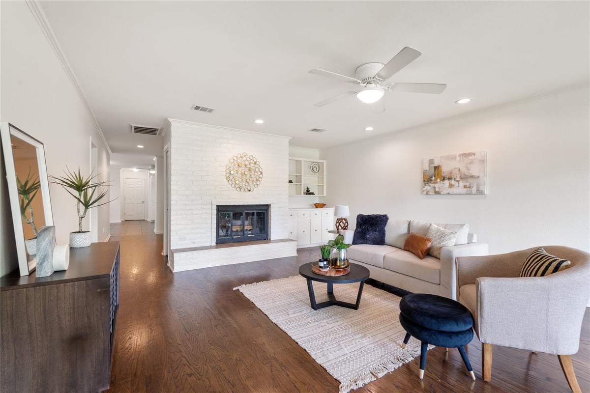 View 11129 Pinehurst Dr Unit #C in ONE ONION CREEK CONDOMINIUMS 11129 Pinehurst Dr Unit #C - front exterior - Luxury home in ONE ONION CREEK CONDOMINIUMS, Austin, TX