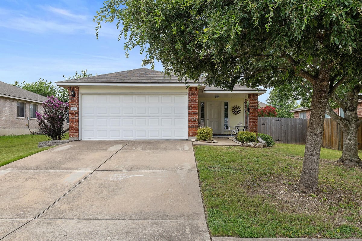 View 1113 Burgess DR in Benbrook Ranch Sec 01 Ph 01 1113 Burgess DR - front exterior - Luxury home in Benbrook Ranch Sec 01 Ph 01, Leander, TX