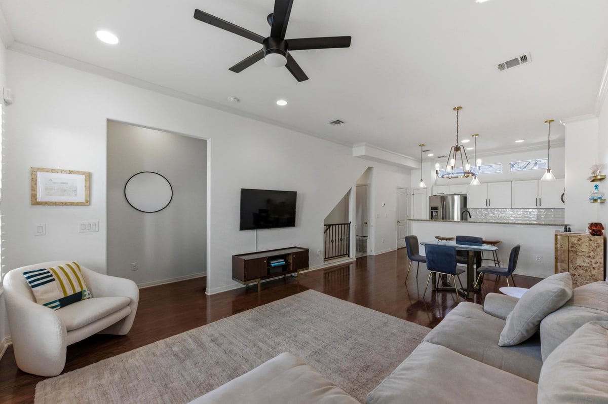 View 1115 Kinney Ave Unit #15 in Ivy On Kinney Condo Amd 1115 Kinney Ave Unit #15 - property photo 1 - Luxury home in Ivy On Kinney Condo Amd, Austin, TX