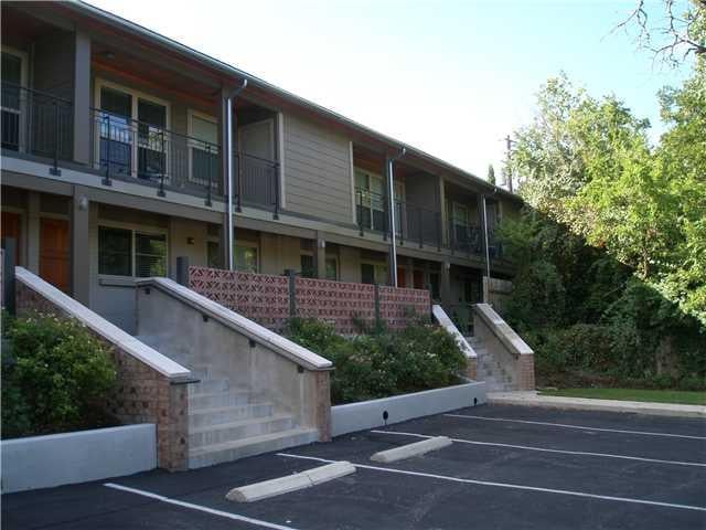 View 1115 W 10th ST Unit #103 in West 10 Street Condo Amd 1115 W 10th ST Unit #103 - front exterior - Luxury home in West 10 Street Condo Amd, Austin, TX