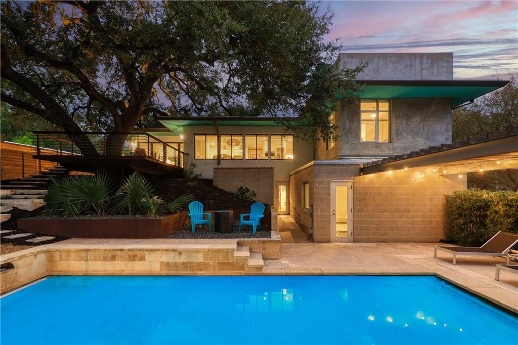 View 1117 Gillespie PL in Travis Heights Amd 1117 Gillespie PL - property photo 1 - Luxury home in Travis Heights Amd, Austin, TX