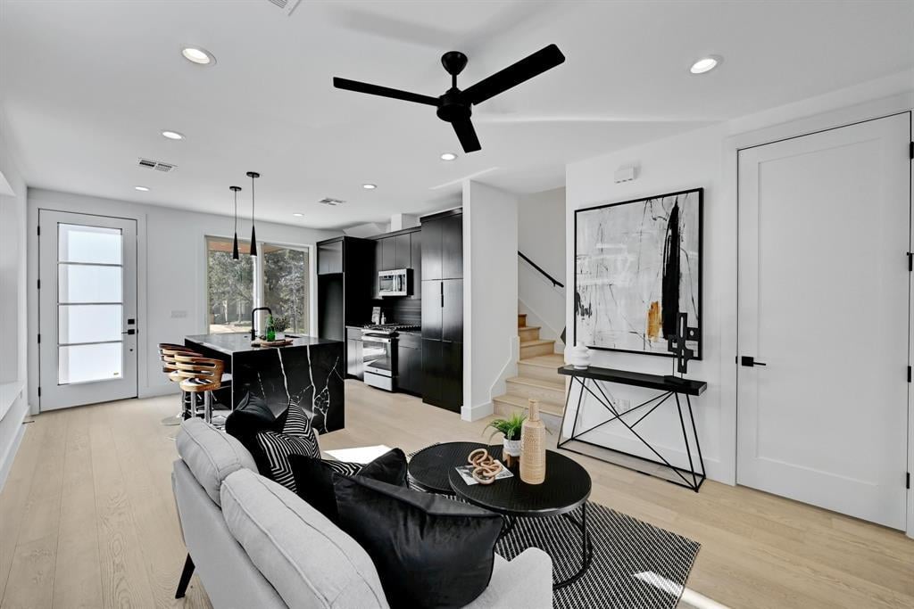 Living area at 1117 Lawson Ln Unit #2 - 2 bed 2 bath home