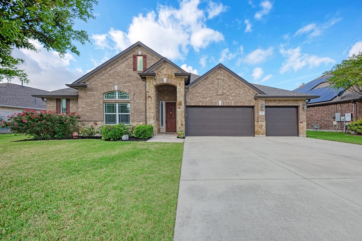 View 1119 Enclave Way in Enclave/Brushy Crk Sec 01 1119 Enclave Way - front exterior - Luxury home in Enclave/Brushy Crk Sec 01, Hutto, TX