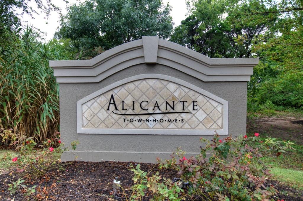 View 11203 Ranch Road 2222 Unit #1104 in Alicante Condo Twnhms Amd 11203 Ranch Road 2222 Unit #1104 - front exterior - Luxury home in Alicante Condo Twnhms Amd, Austin, TX