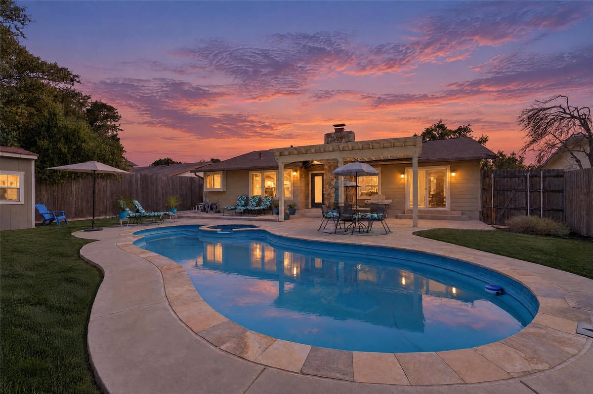 View 11210 Henge DR in Great Hills 11210 Henge DR - property photo 1 - Luxury home in Great Hills, Austin, TX