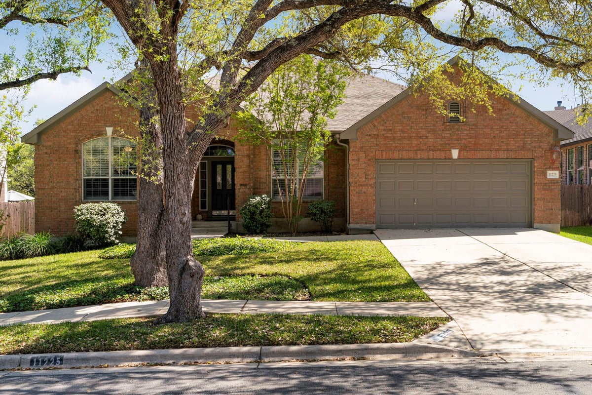 View 11225 Maelin Dr in Hielscher Sec 12 11225 Maelin Dr - front exterior - Luxury home in Hielscher Sec 12, Austin, TX