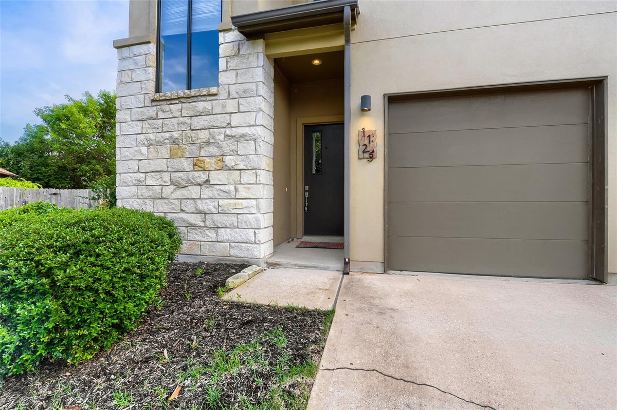 View 1123 Blair WAY in Crossing At Bouldin Creek The 1123 Blair WAY - front exterior - Luxury home in Crossing At Bouldin Creek The, Austin, TX
