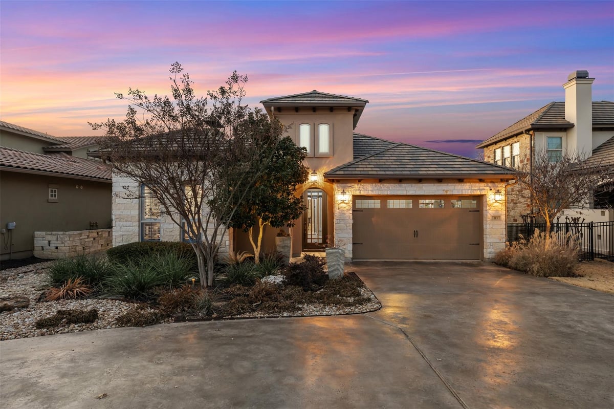 113 Blue Heron LN - front exterior - Luxury home in Cimarron Hills Ph 3 Sec 2, Georgetown, TX