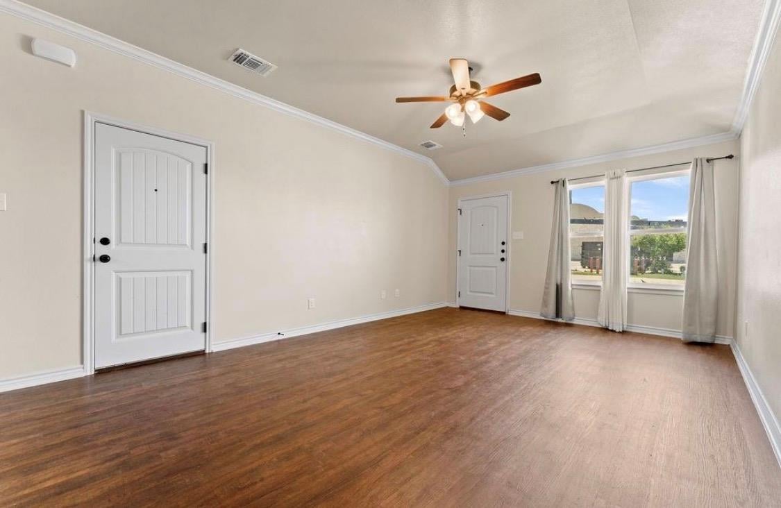 Living area at 113 Calvin Smith Ln - Fourth Minor Amd Plat/Jarrell, Jarrell, TX