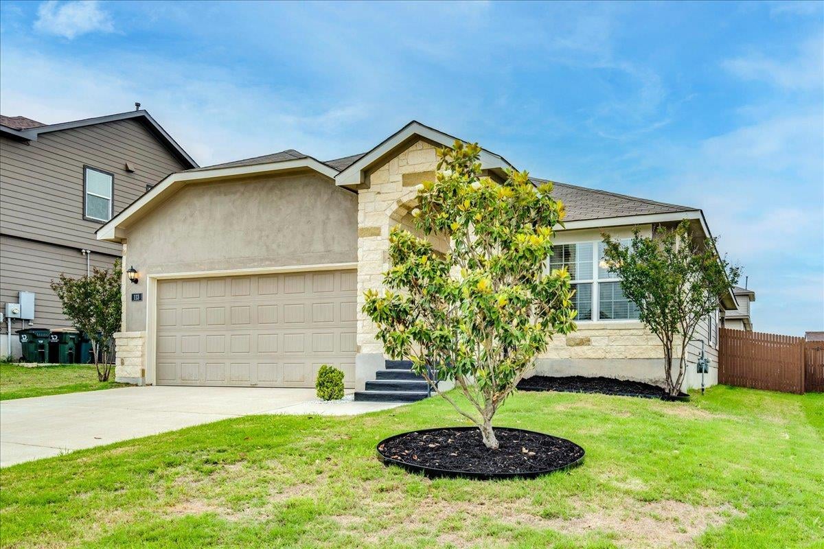 Kitchen at 113 LANCE Trl - 3 bed 2 bath home