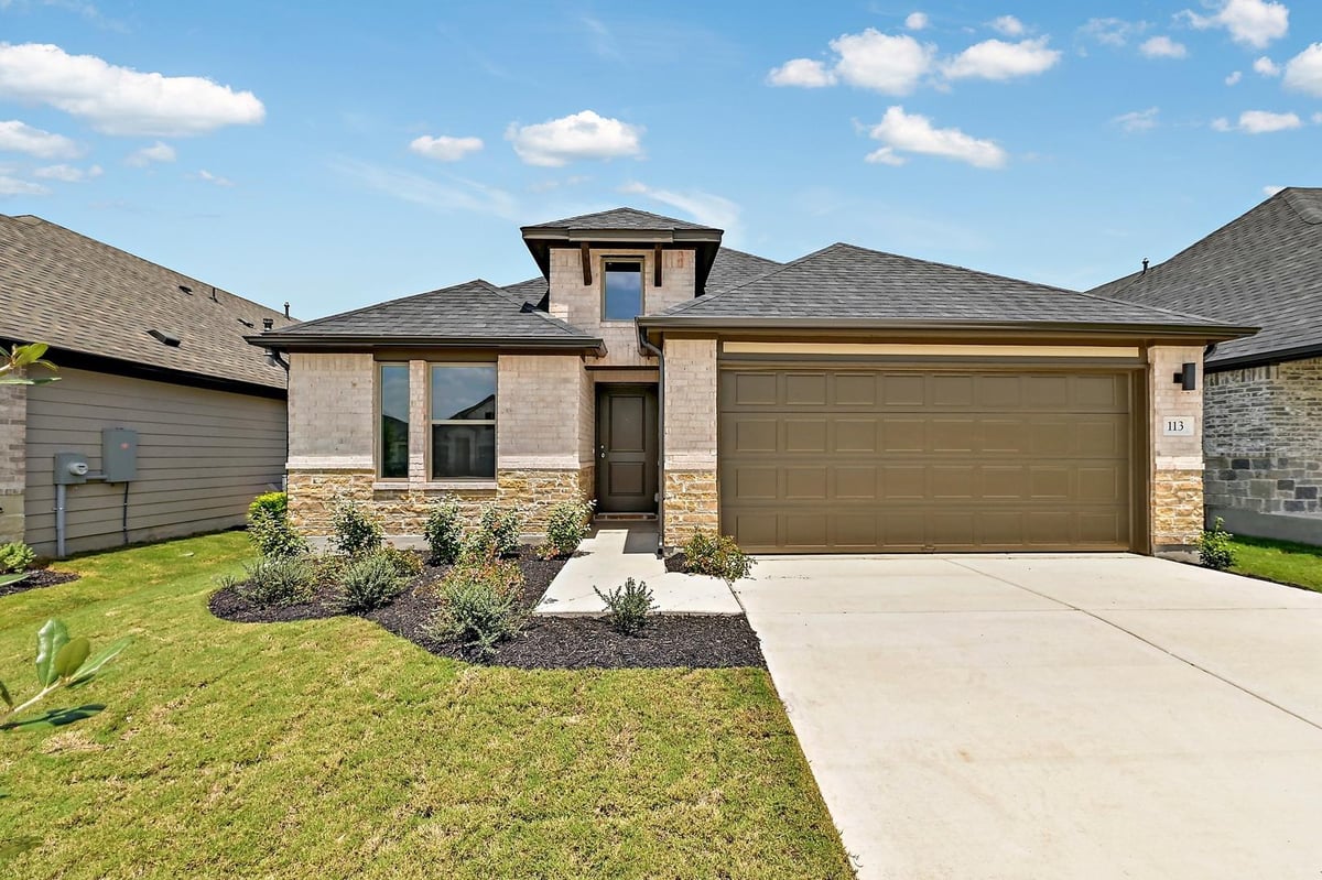 View 113 Malibu in Prairie Winds 113 Malibu - property photo 1 - Luxury home in Prairie Winds, Hutto, TX