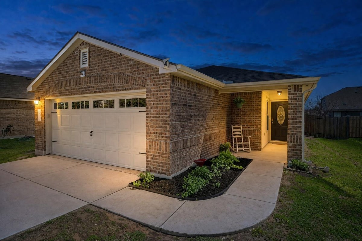 View 113 Mallard Ln in Summerlyn Ph P-5A 113 Mallard Ln - front exterior - Luxury home in Summerlyn Ph P-5A, Leander, TX
