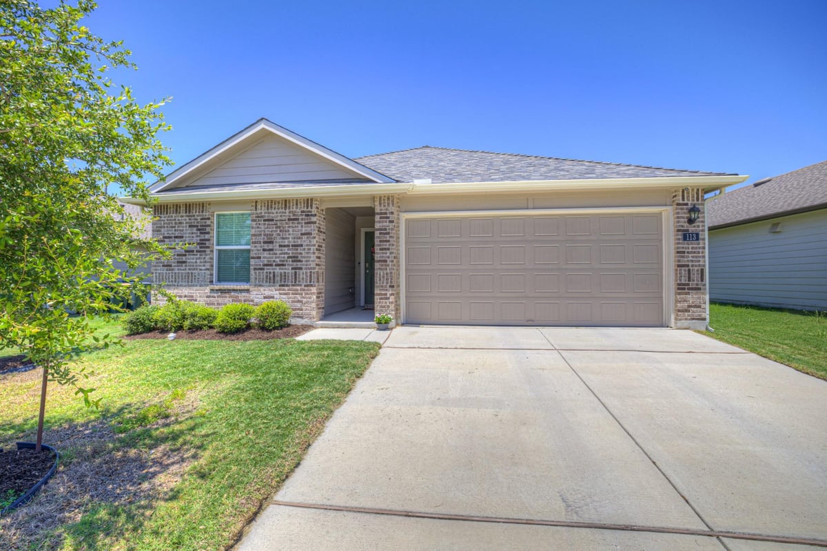 View 113 Moonrise DR in San Marcos 113 Moonrise DR, photo 1, San Marcos, San Marcos, TX