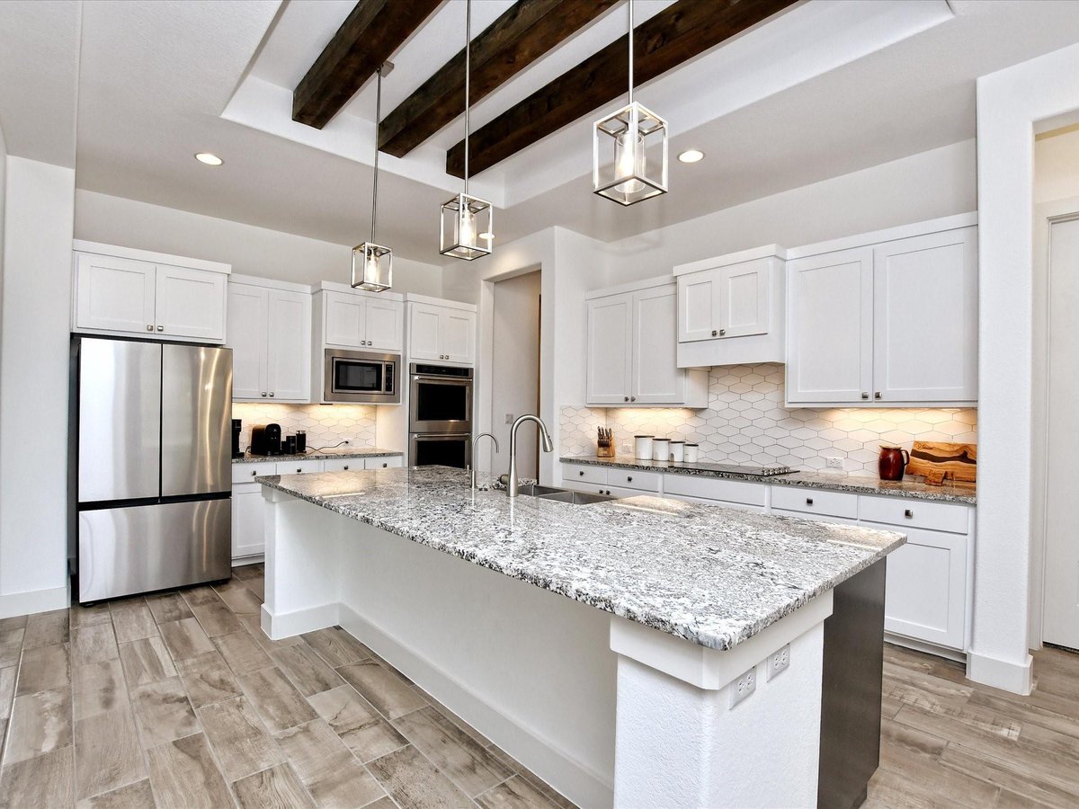 Kitchen at 113 Tesoro Perdido Cv - 4 bed 3 bath home