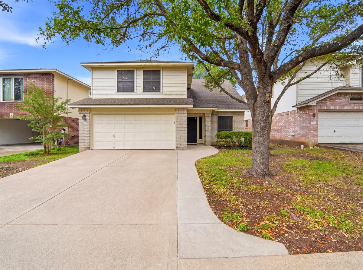 View 11304 Canterbury Tales Ln in Canterbury Trails Sec 04 11304 Canterbury Tales Ln - front exterior - Luxury home in Canterbury Trails Sec 04, Austin, TX