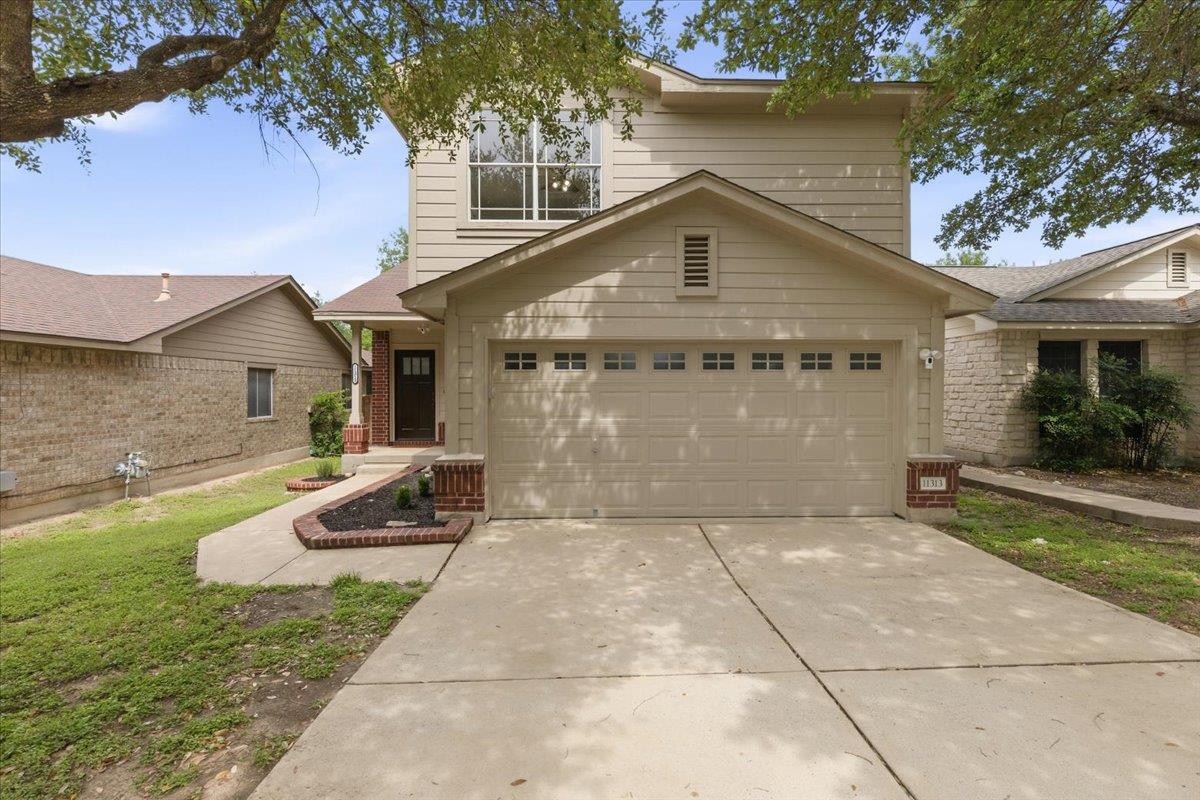 View 11313 Pardoners Tale LN in Canterbury Trails Sec 05 11313 Pardoners Tale LN - front exterior - Luxury home in Canterbury Trails Sec 05, Austin, TX