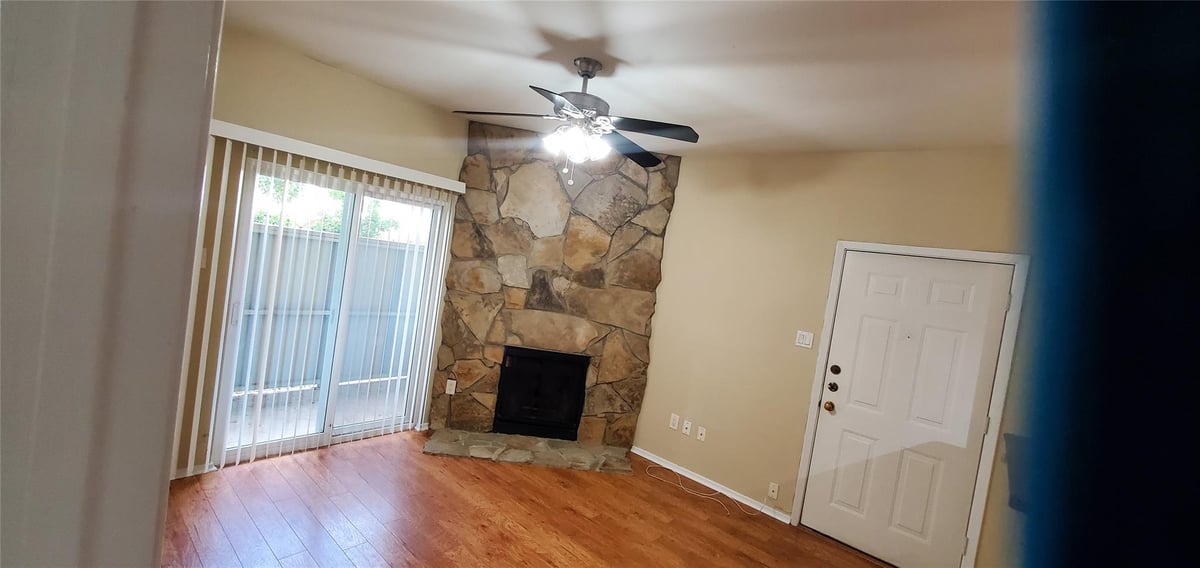 View 114 E 31ST ST Unit #114 in HYDE PARK OAKS CONDOMINIUMS 114 E 31ST ST Unit #114 - property photo 1 - Luxury home in HYDE PARK OAKS CONDOMINIUMS, Austin, TX