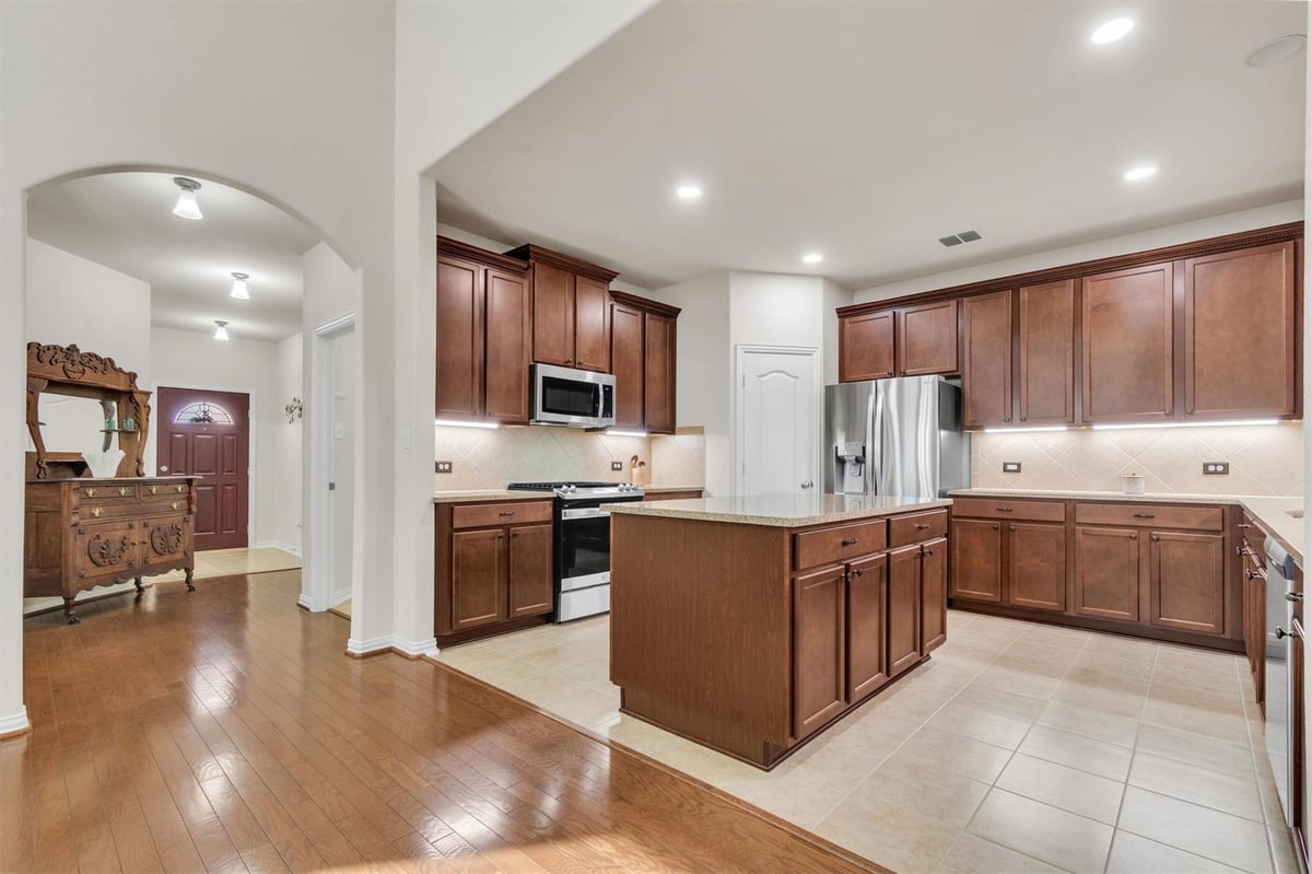 Bathroom at 114 Hazy Sunshine Way - 4 bed 2 bath home