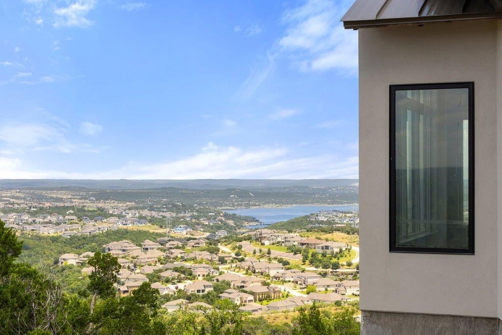 View 114 Montana Del Oro WAY in Rough Hollow 114 Montana Del Oro WAY - property photo 1 - Luxury home in Rough Hollow, Lakeway, TX