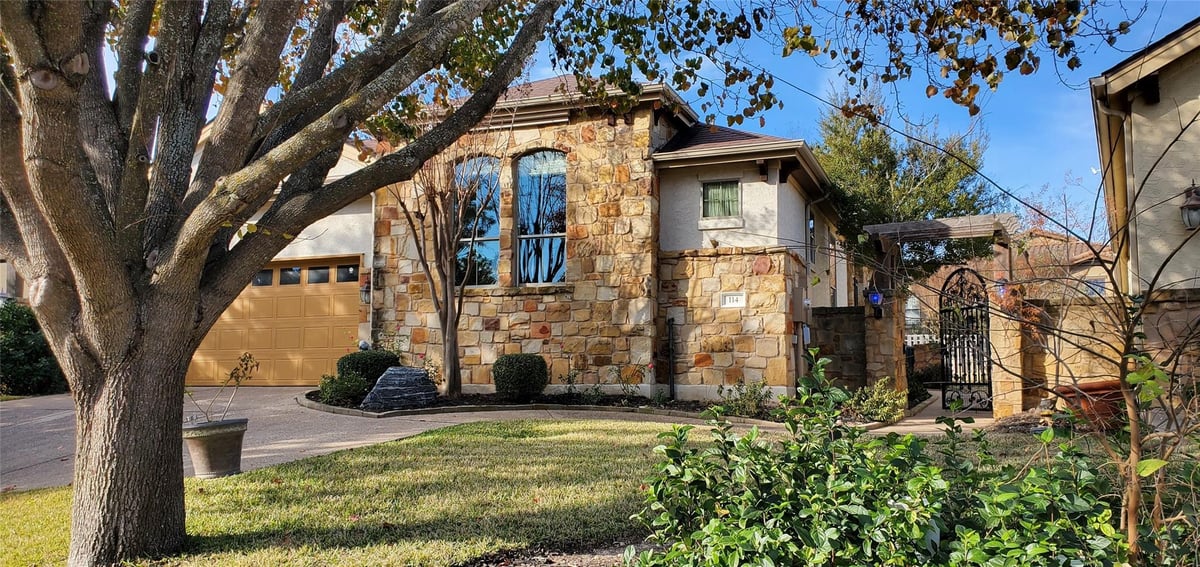 View 114 Rivulet LN in Yaupon Ck Sec 1 Am Lt 13&15 Bl 114 Rivulet LN - front exterior - Luxury home in Yaupon Ck Sec 1 Am Lt 13&15 Bl, Austin, TX