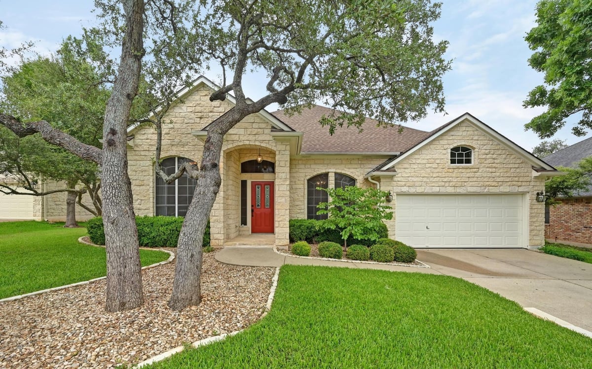 View 11405 Cezanne Ct in Estates Brentwood 11405 Cezanne Ct - front exterior - Luxury home in Estates Brentwood, Austin, TX