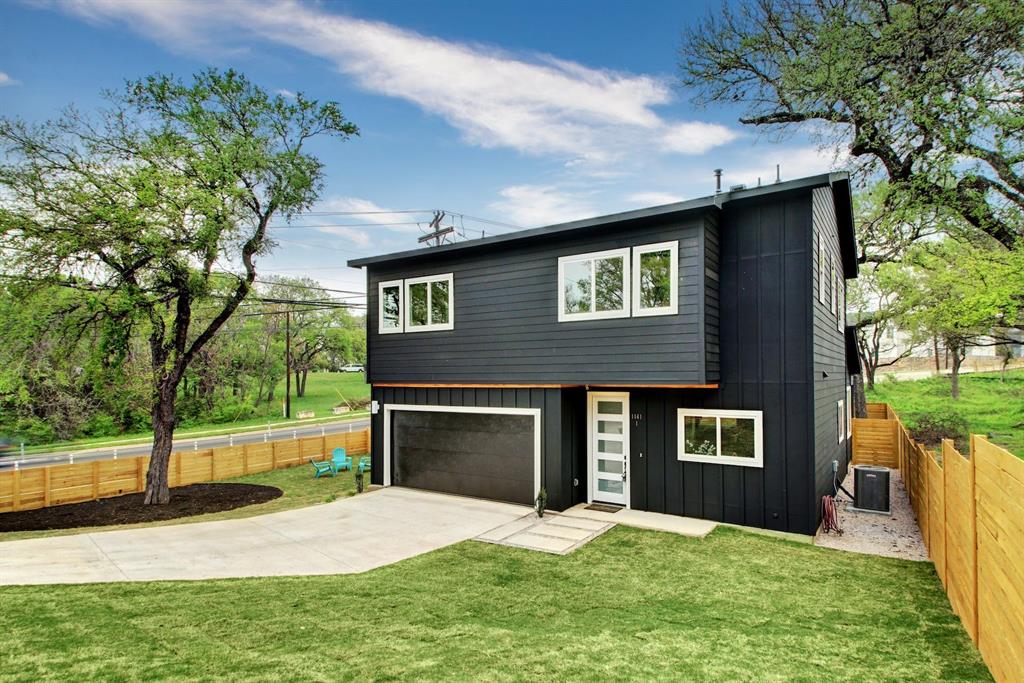 View 1141 Springdale Rd Unit #1 in Chernosky 07 1141 Springdale Rd Unit #1 - front exterior - Luxury home in Chernosky 07, Austin, TX