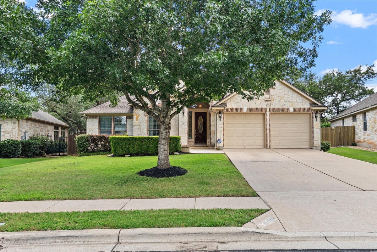 View 11424 Via Grande DR in Circle C Ranch 11424 Via Grande DR - front exterior - Luxury home in Circle C Ranch, Austin, TX