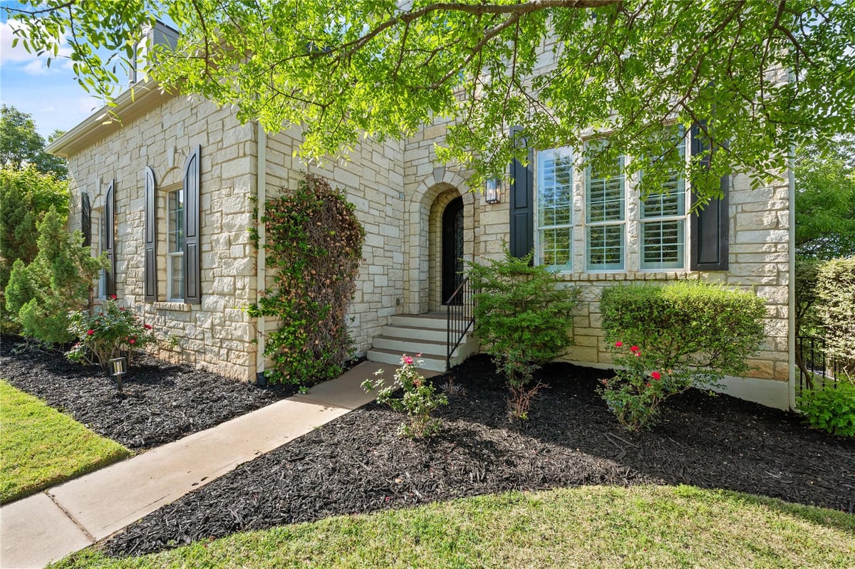 View 115 Burgess LN in Ridge At Alta Vista 115 Burgess LN - front exterior - Luxury home in Ridge At Alta Vista, Austin, TX