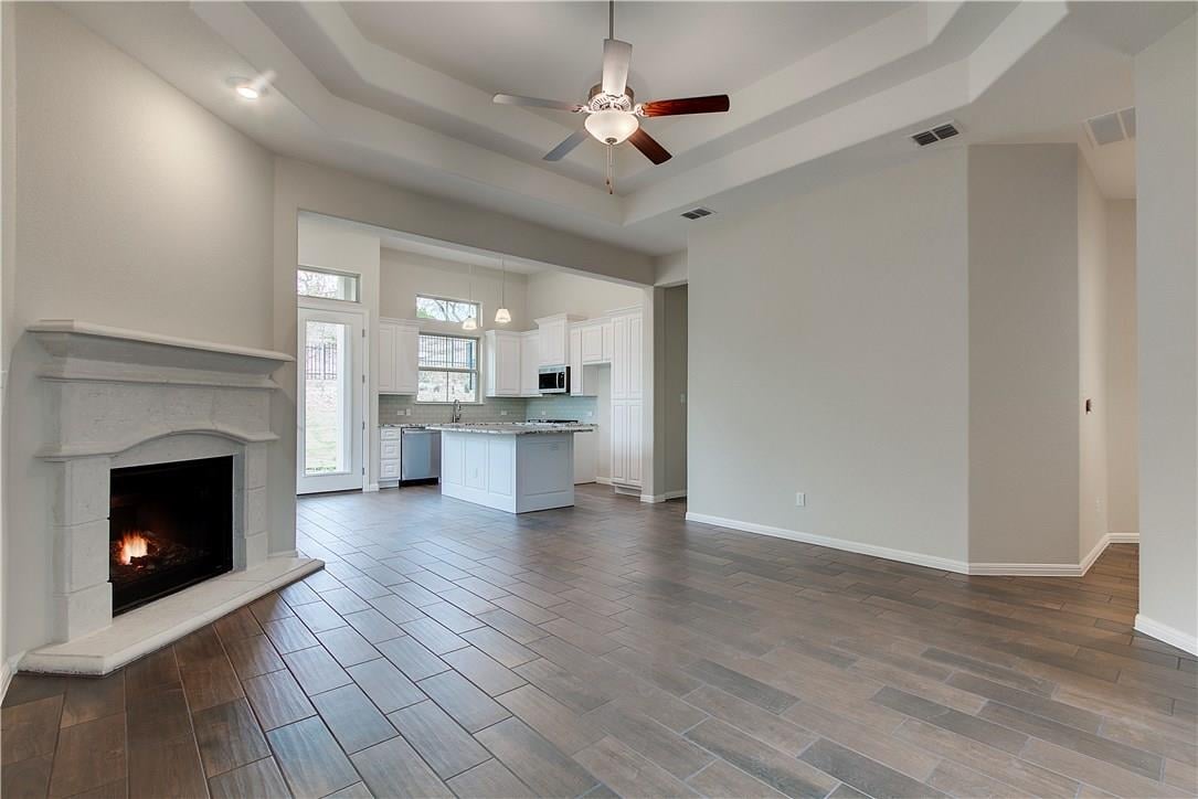 Bathroom at 115 Cartwheel Bnd - 3 bed 2 bath home