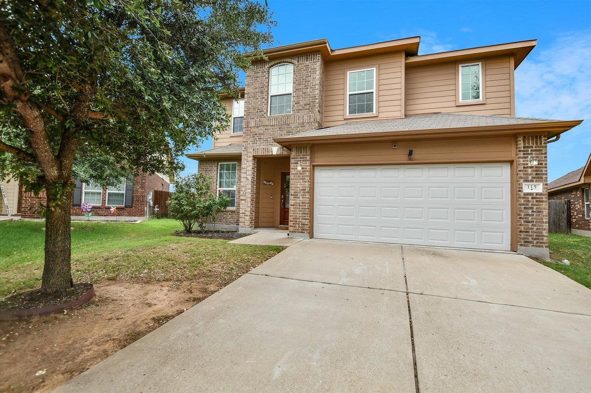 View 115 Mollie DR in Carol Meadows Sec 01 115 Mollie DR - front exterior - Luxury home in Carol Meadows Sec 01, Hutto, TX