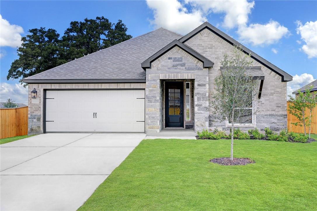 View 115 Red Oak Pl in Colony Mud 1B Sec 3 115 Red Oak Pl - front exterior - Luxury home in Colony Mud 1B Sec 3, Bastrop, TX