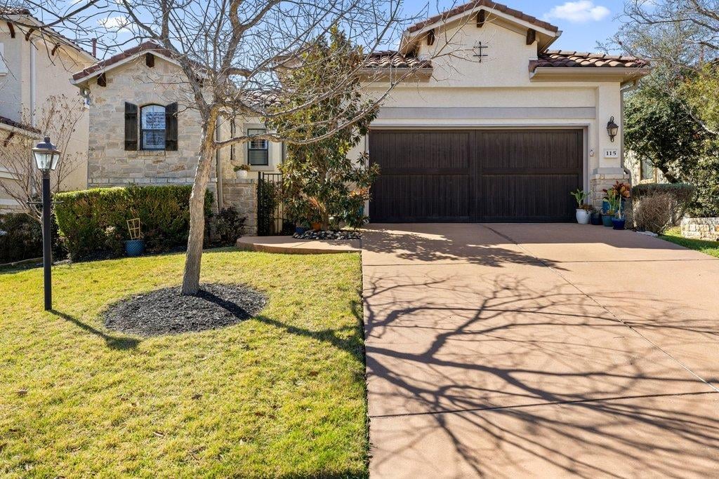 115 Reflection Bay Ct - front exterior - Luxury home in Flintrock At Hurst Creek Ph 03, Austin, TX