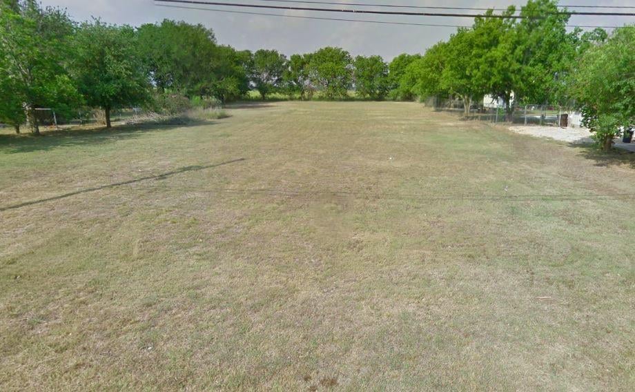 View 115 Richland Dr in Cleveland 115 Richland Dr - front exterior - Luxury lot in Cleveland, Lockhart, TX