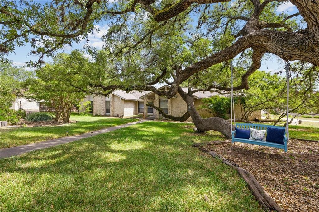 View 11501 Highview in Balcones Village Sec 10 11501 Highview - front exterior - Luxury home in Balcones Village Sec 10, Austin, TX