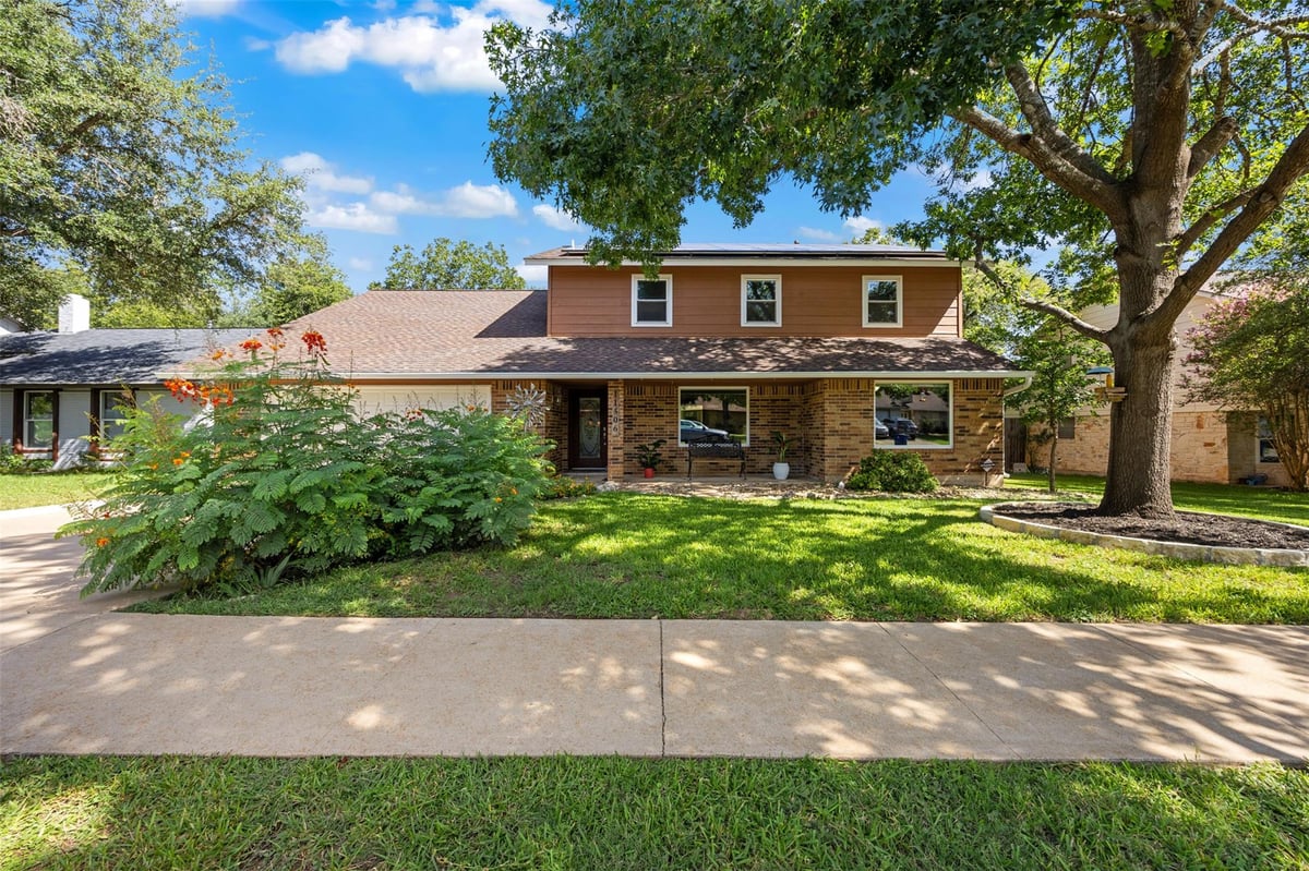 View 11506 D K Ranch RD in Oak Forest Sec 05-A 11506 D K Ranch RD - property photo 1 - Luxury home in Oak Forest Sec 05-A, Austin, TX