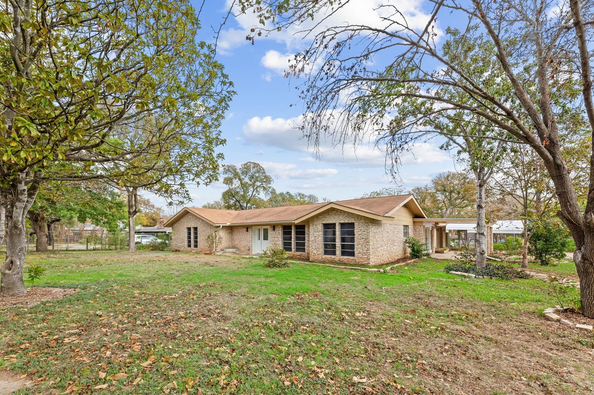 View 11509 Circle DR in Austin 11509 Circle DR, photo 1, Austin, Austin, TX